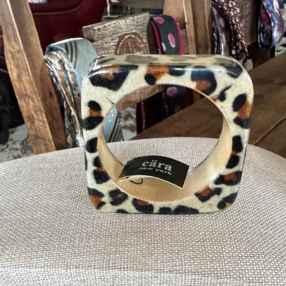 Cara New York Leopard Print Bracelet